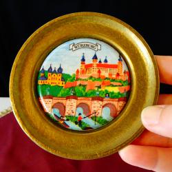 Бронзова чиния с изображение от Wurzburg, порцелан.
