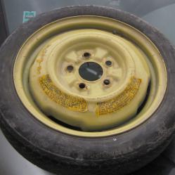 Резервна гума тип патерица за Мазда 626 Mazda 625 125 70r15