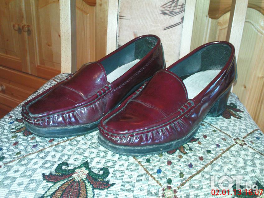 Обувки дамски от естествена кожа тип мокасини