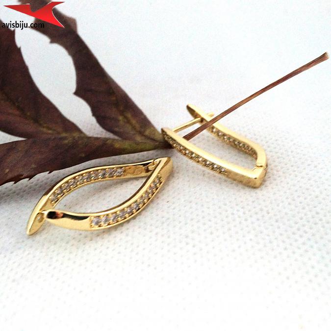 Обеци с 14К златно покритие и с цирконий