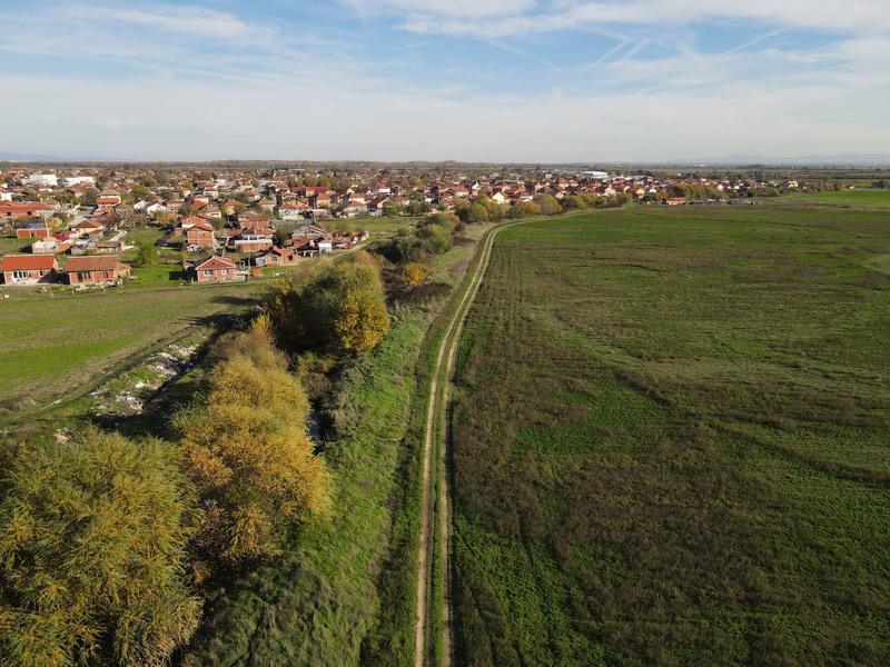 Продавам 12 дка земя в землището на с. Калекове, обл. Пловдив