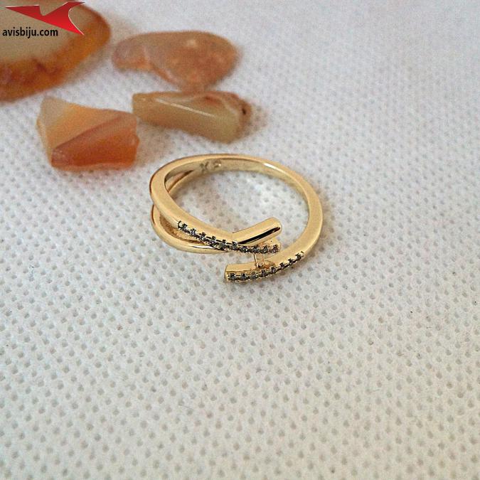 Пръстен с 14К златно покритие и с цирконий