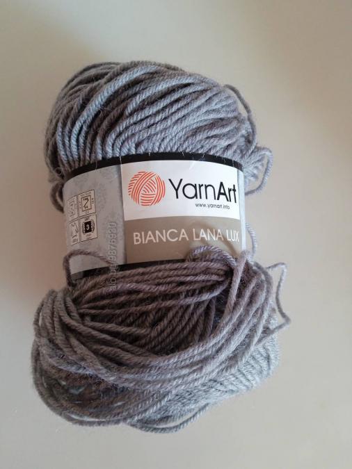 Прежда Вълна 100 гр  250 м