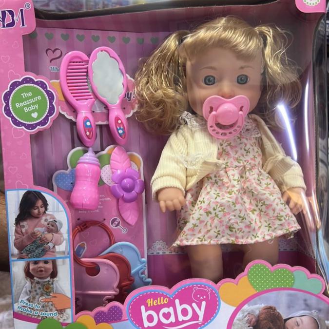Кукла Hello Baby  говореща и пееща на български, 36 см с аксесоари