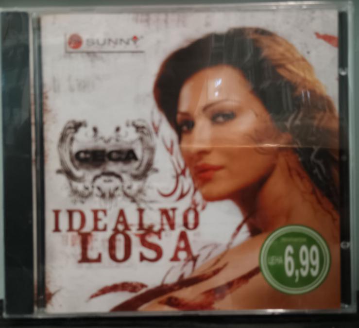 Ceca - Idealno losa