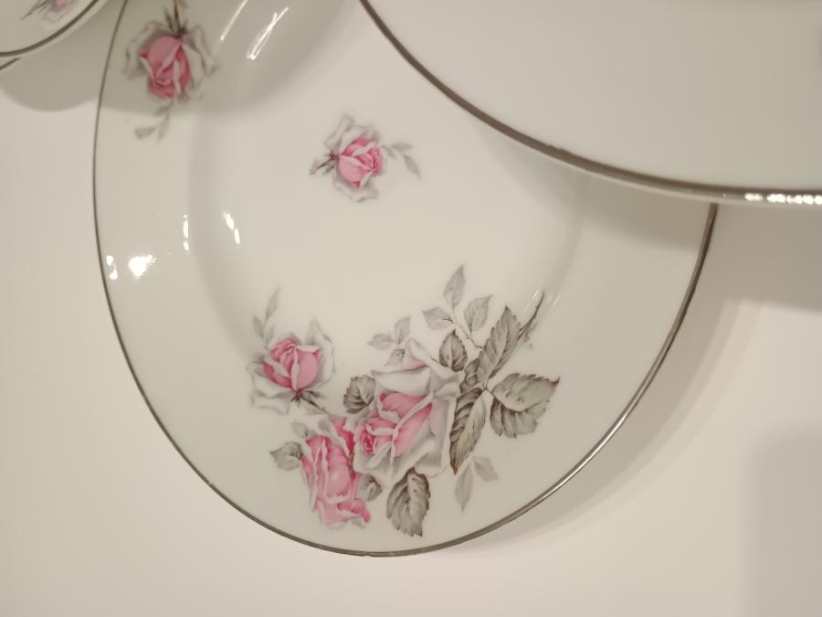 Порцеланови чинии, реплика 6 бр