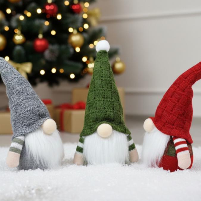 Плюшена коледна играчка  уютна украса за дома