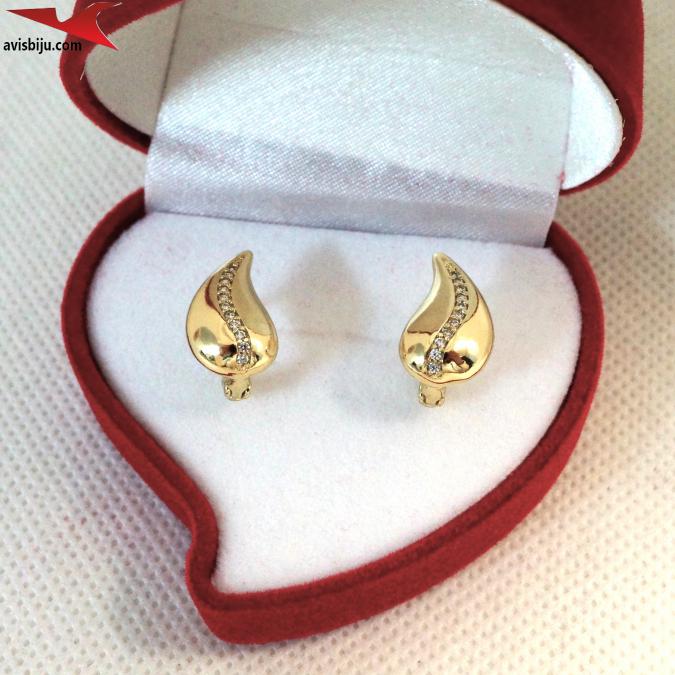 Обеци с 14К златно покритие и с цирконий