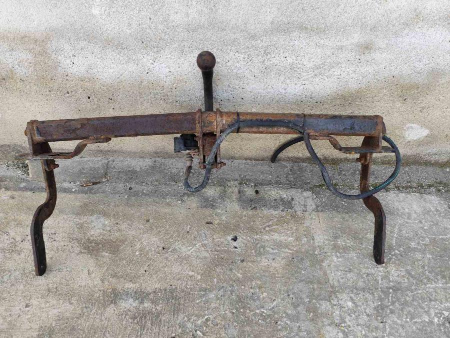 Теглич за Peugeot 308 SW 4E H.  9627qf, 2009-2016