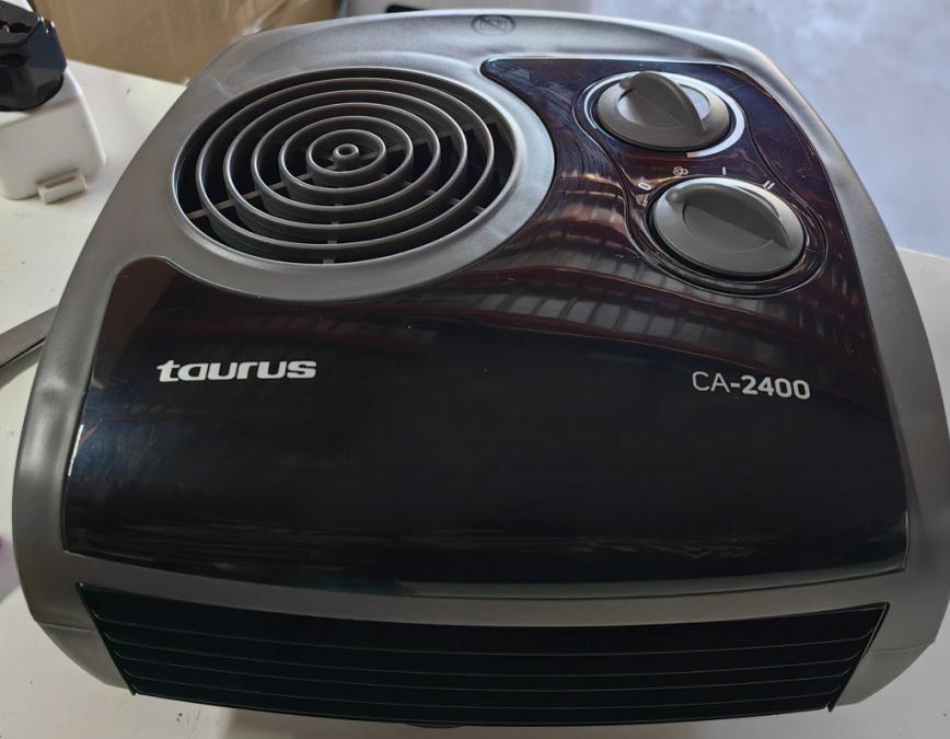 Вентилаторна печка Taurus Ca-2400 вентилаторен отоплител 2400w с 2 с