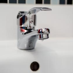 В и к услуги