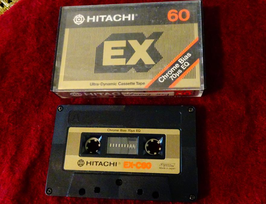 Hitachi Ex-c60 аудиокасета с рок балади.