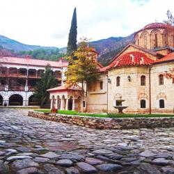 Бачковски Манастир и Кръстова Гора