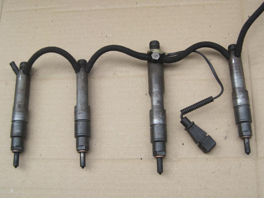 Инжектори горивни дюзи VW Golf IV 4 1.9tdi, Audi A3 8L, 028130202p
