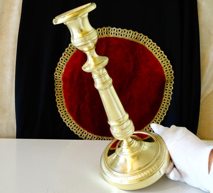 Бронзов свещник в стил Луи Xvi, 25 см., 510 гр.