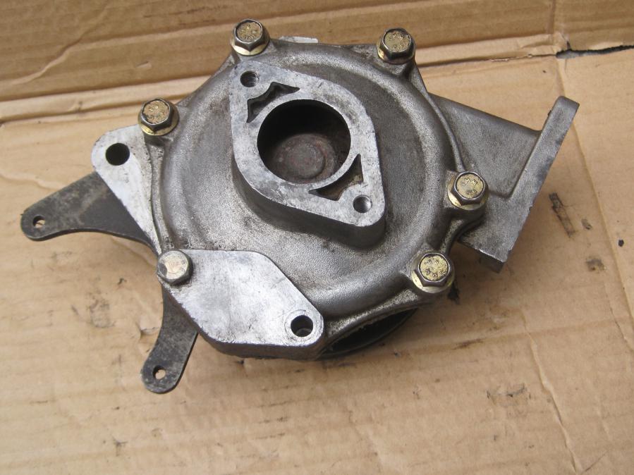 Водна помпа за Fiat Croma - Lancia Thema 2,5 td Original 98430541