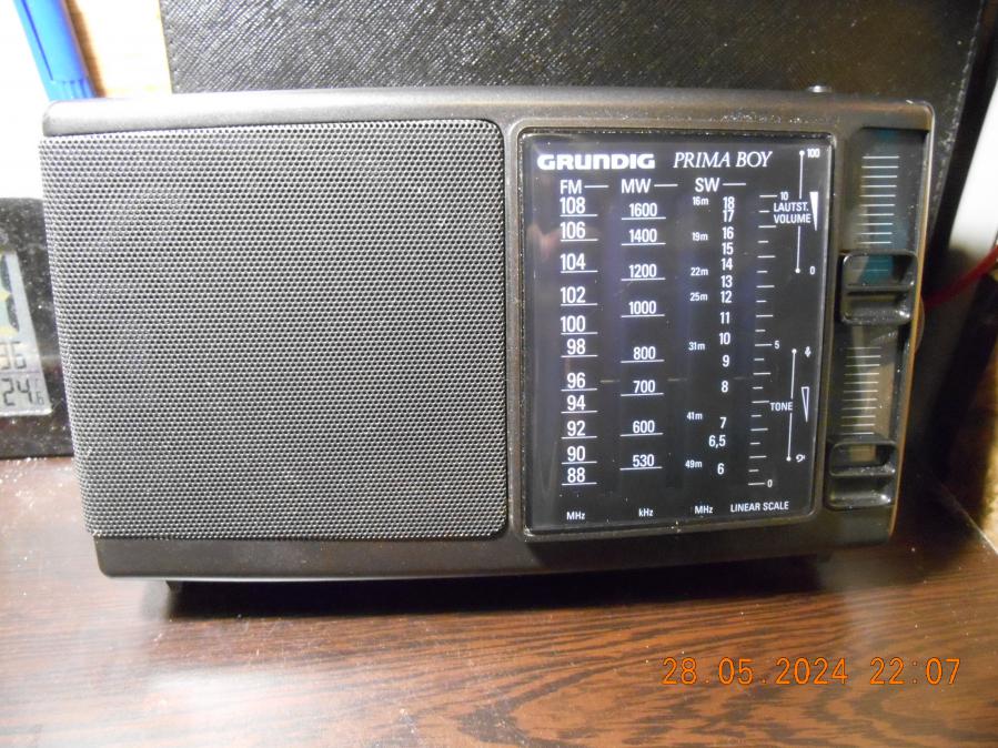 Grundig Prima Boy 70K Radio - Vintage 85