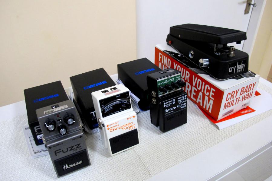 Boss Waza Craft, Cry Baby 535q  Ефекти за китара и бас в гаранция