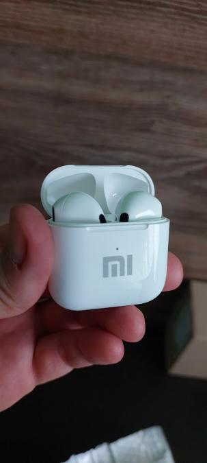 Безжични слушалки Xiaomi