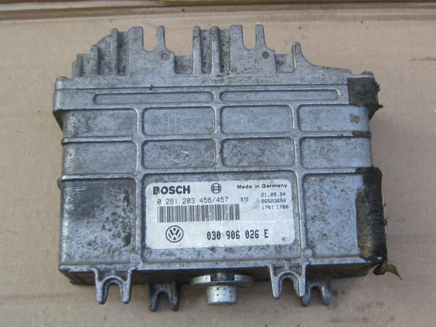 Компютър VW Polo 1.4i 1995г. 030906026е, 0261203456