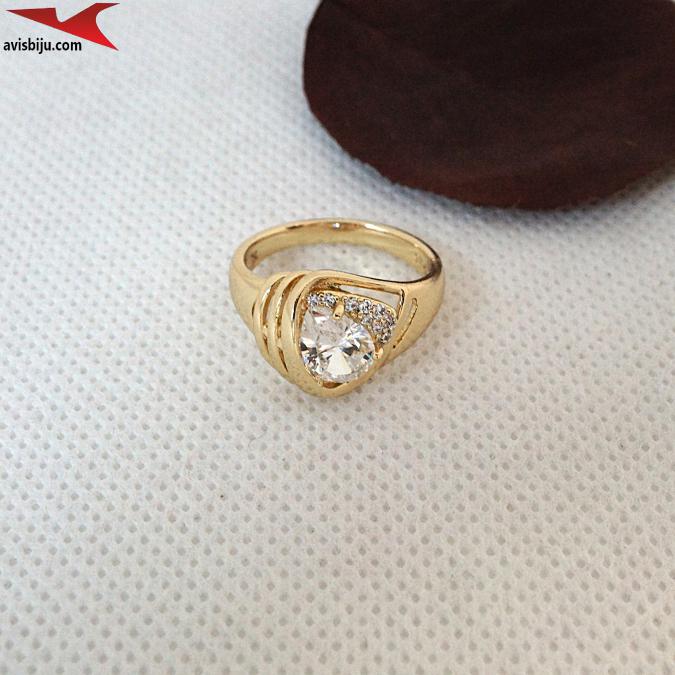 Пръстен с 14К златно покритие и с цирконий