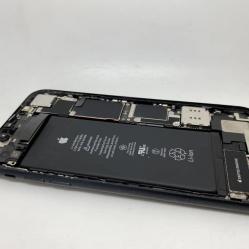 Смяна на батерия на Iphone