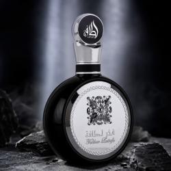 Lattafa Fakhar Black EDP 100 мл  Луксозен мъжки парфюм с кехлибарени,