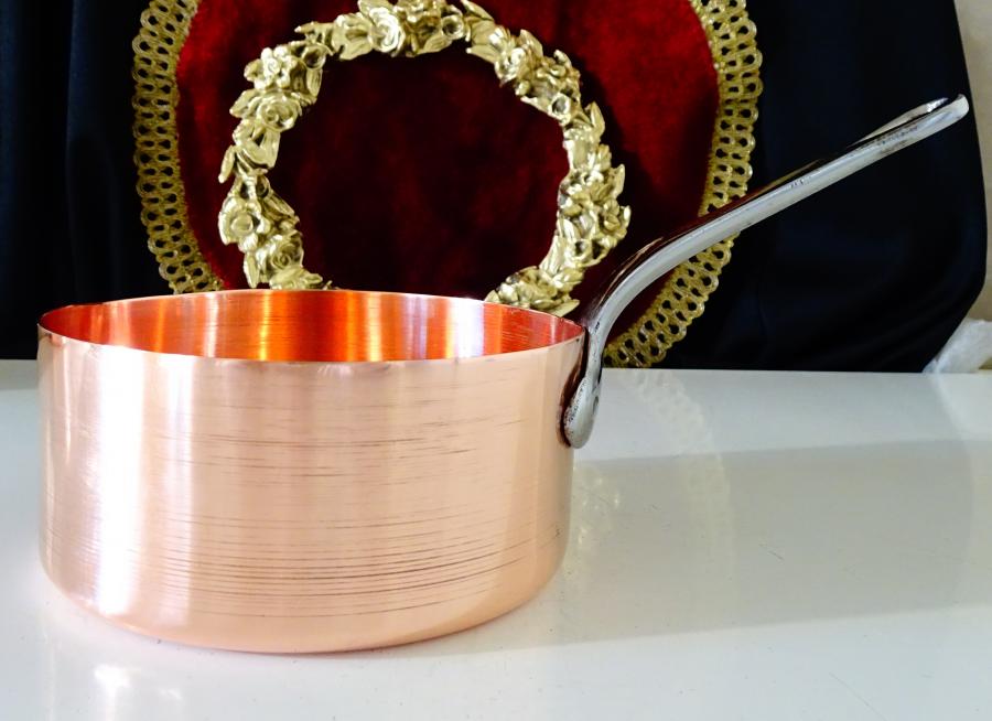 Медна тенджера 650 мл., чиста червена мед.