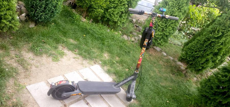 Електрически скутер тротинетка Xiaomi Scooter 4 Ultra