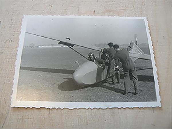 Бг безмоторен самолет Ястреб, стара снимка, авиация.