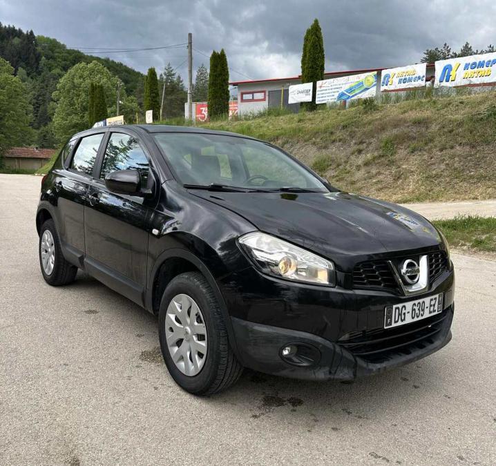Nissan Qashqai, 2008г., 251000 км, 3290 €