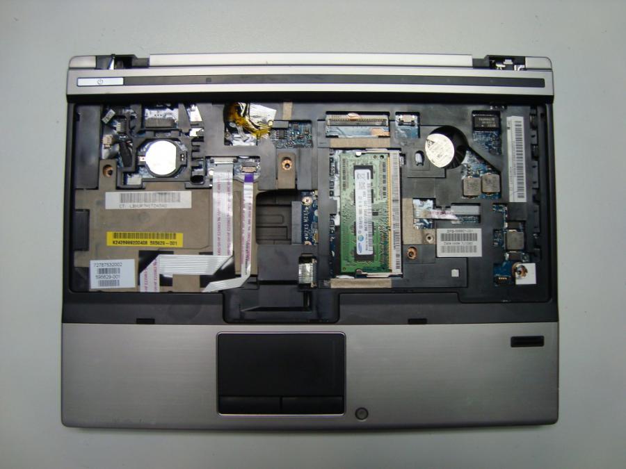 HP Elitebook 2540p лаптоп на части