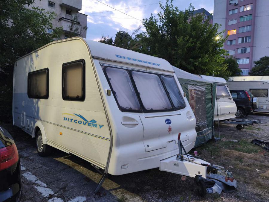 Каравана баели