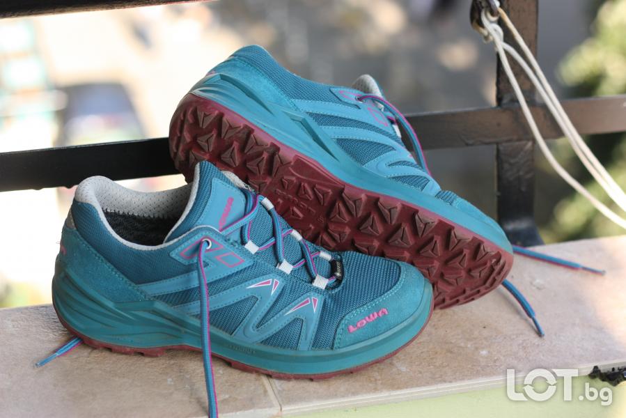 Дамски туристически обувки Lowa, нисък силует, Gore-tex, номер 36
