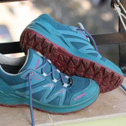 Дамски туристически обувки Lowa, нисък силует, Gore-tex, номер 36