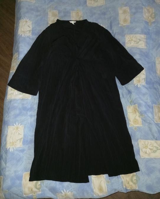 Черна рокля H&M