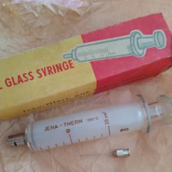 Спринцовка стъклена мед 20 мл