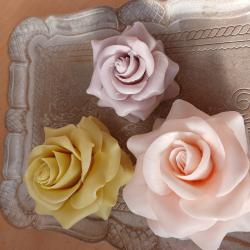 Декоративен глицеринов сапун класическа Роза ръчно направена