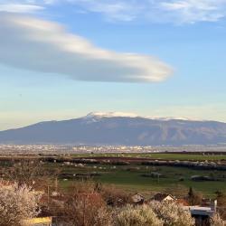 Продават се два съседни парцела в регулация в с. Драговищица, само 15 ..