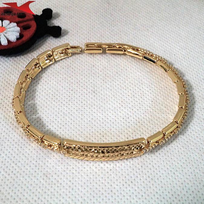 Гривна с 14К златно покритие и с цирконий