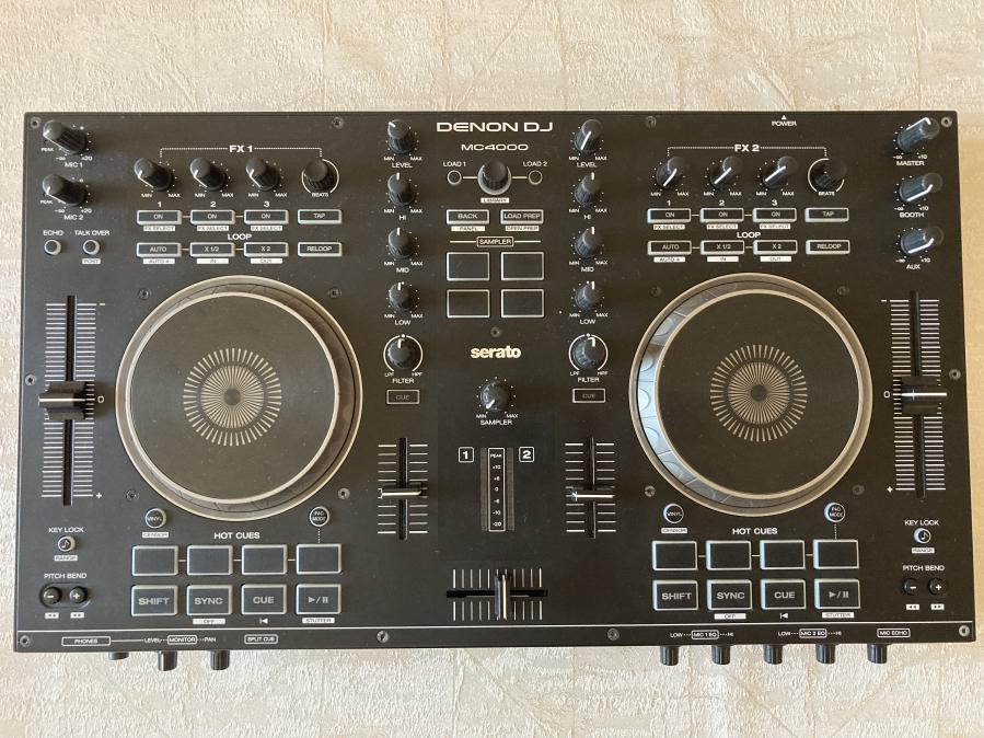 Denon DJ Mc4000 - като нов  Serato DJ контролер