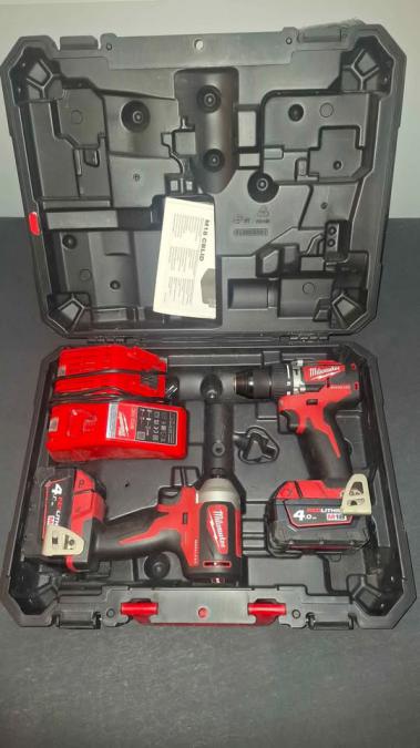 Винтоверт и Гайковерт Milwaukee M18cblpp2a-402c