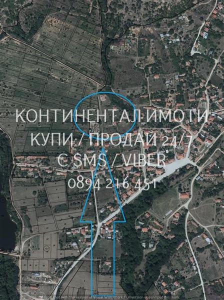 Код 63031. Парцел 1100м2, на 200 метра от гора, чист въздух и прекрасн