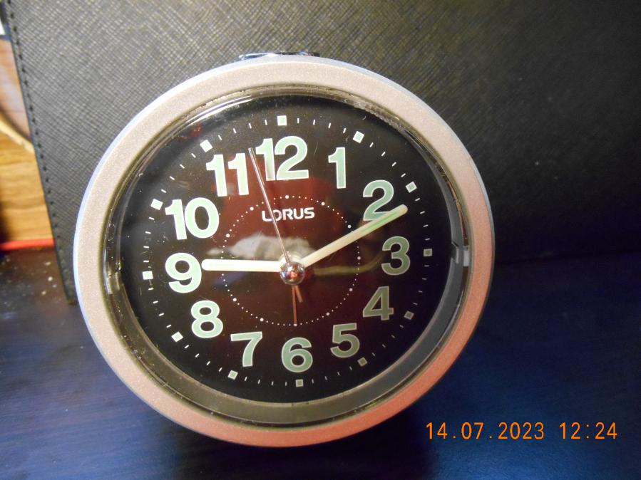 Lorus Bedside Alarm Clock Lhe031s