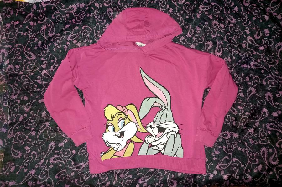 Суичър Looney Tunes