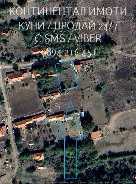 Код 63058. Правоъгълно дворно място 770м2 между къщи, до ток и вода, и