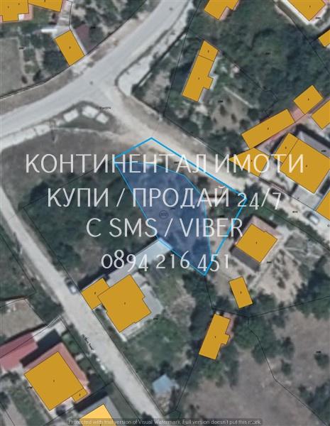 Код 12385. Ъглов парцел 600м2 в КВ. Веригово, с лека денивелация, до т