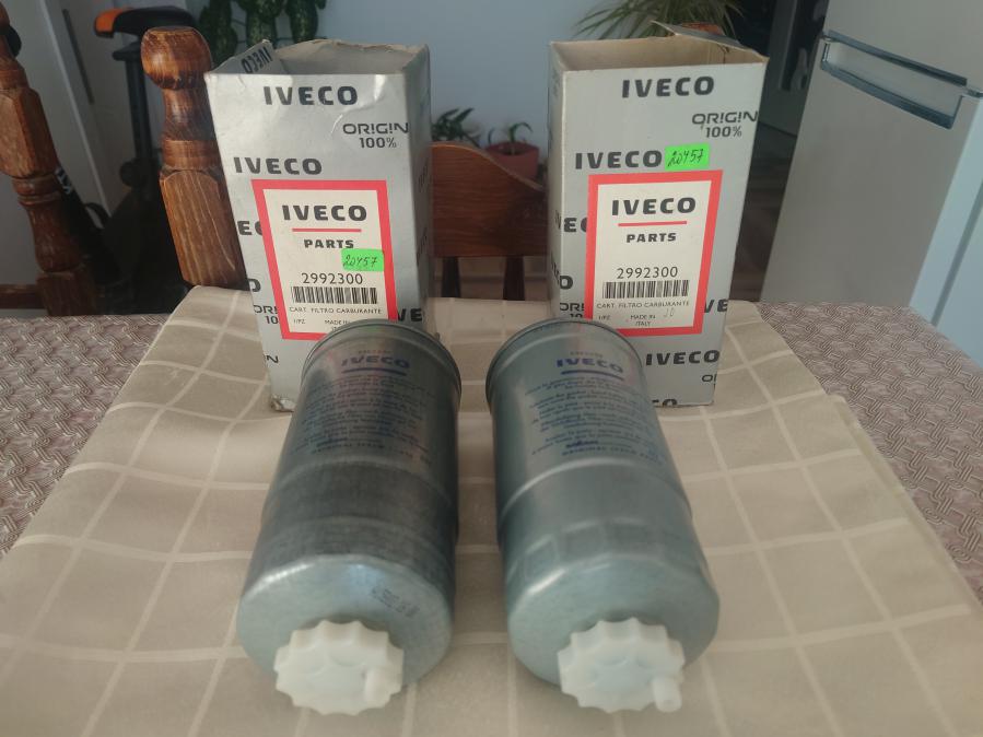 Горивни Филтри--ивеко бус. Цената е за двата.