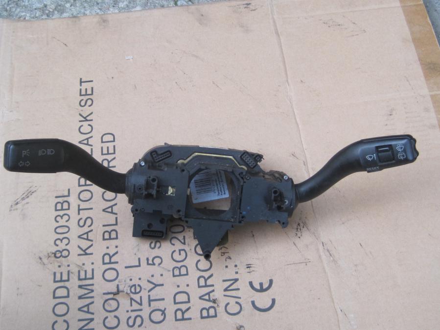 Лостчета светлини чистачки и сензор волан за Audi A4 Sedan B7,  2.0 TD