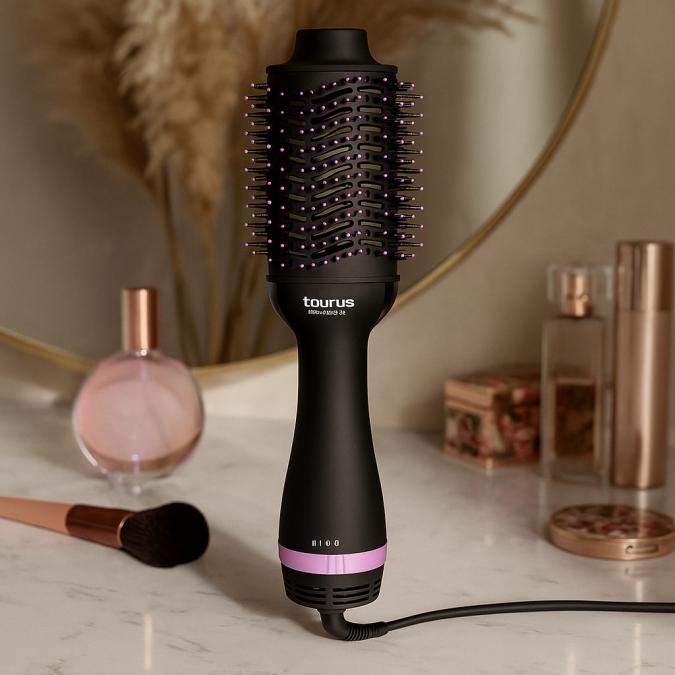Професионална четка сешоар Taurus Air Wave Lonic